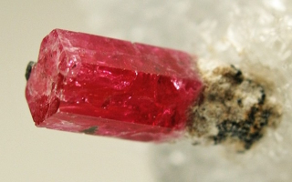 Illustration for article titled 10 Gemstones Much Rarer Than DiamondÂ